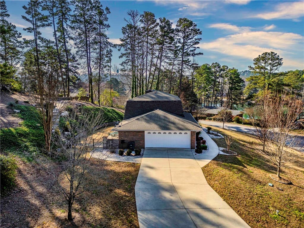 Property image 2 at 108 Waterford Drive, Seneca, SC 29672