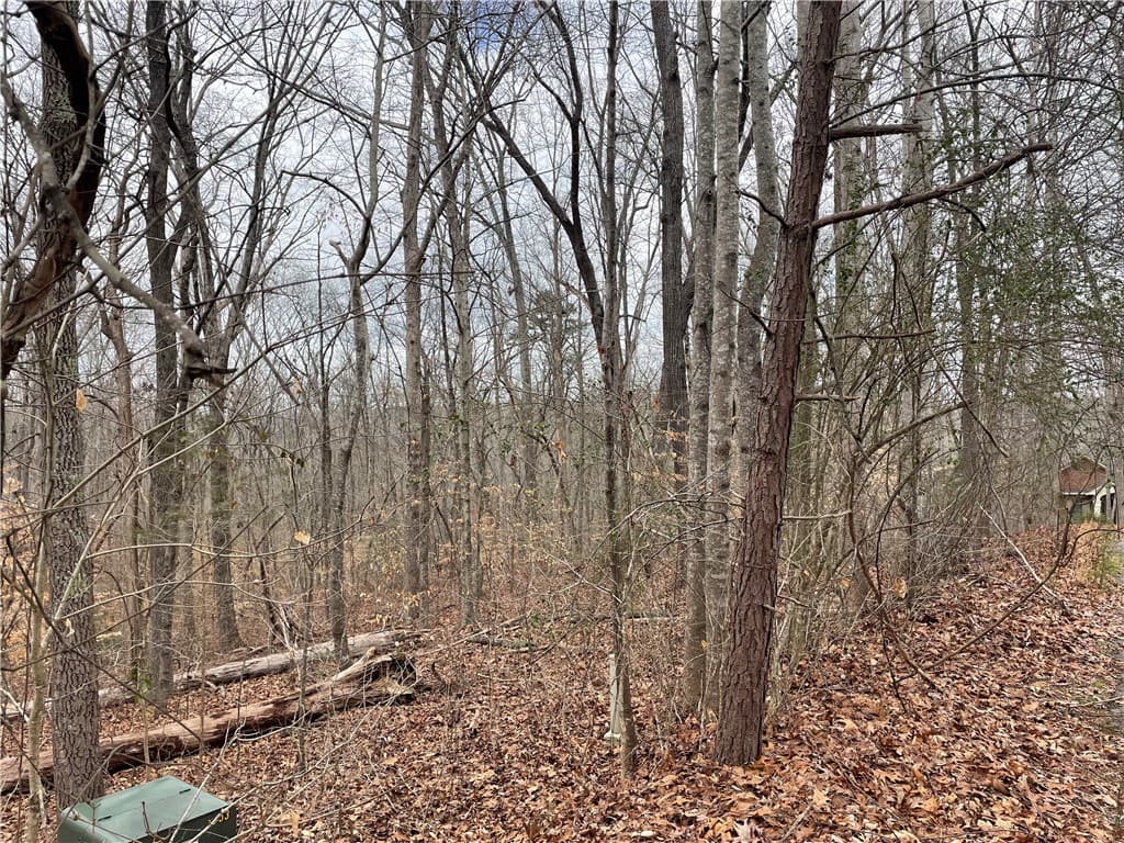 Property image 1 at 405 Promontory Ridge, Seneca, SC 29672