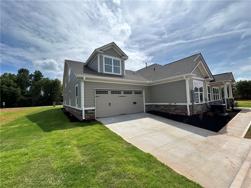 Property image 5 at 260 Meridian Way, Seneca, SC 29672
