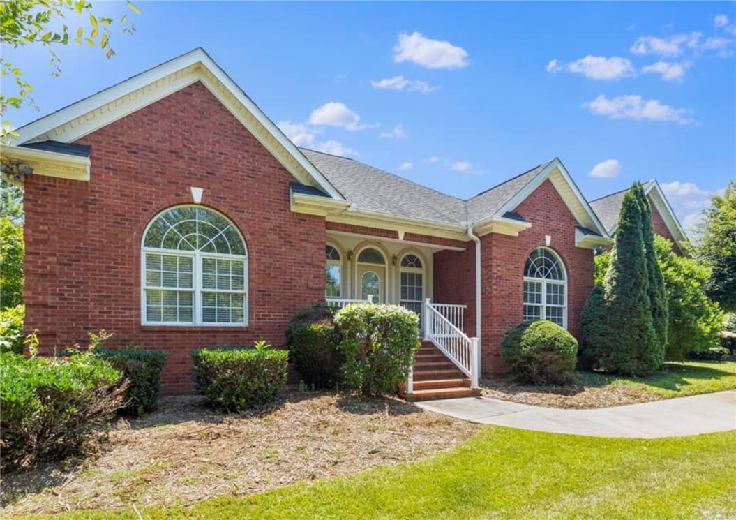 Property image 3 at 105 Port Drive, Seneca, SC 29672