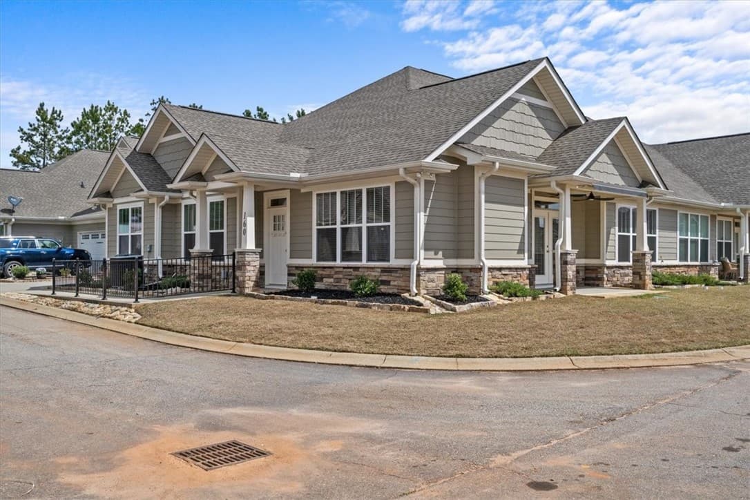 Property image 3 at 160 Preston Ridge Drive, Seneca, SC 29672