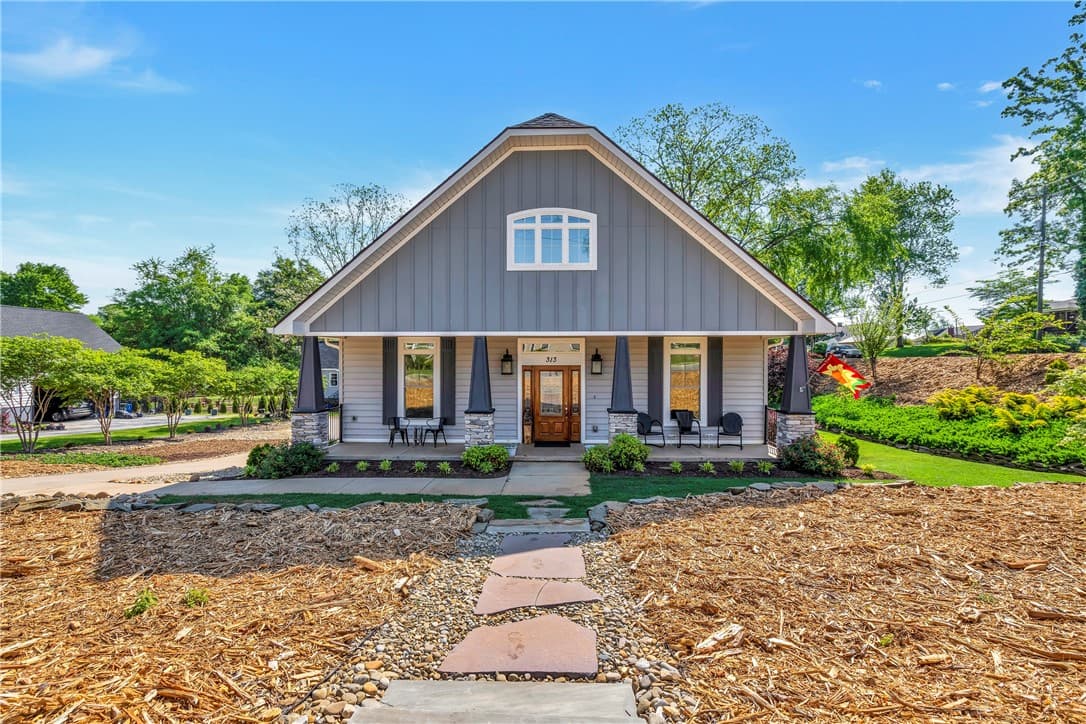 Property image 1 at 313 Depot Street, Seneca, SC 29678