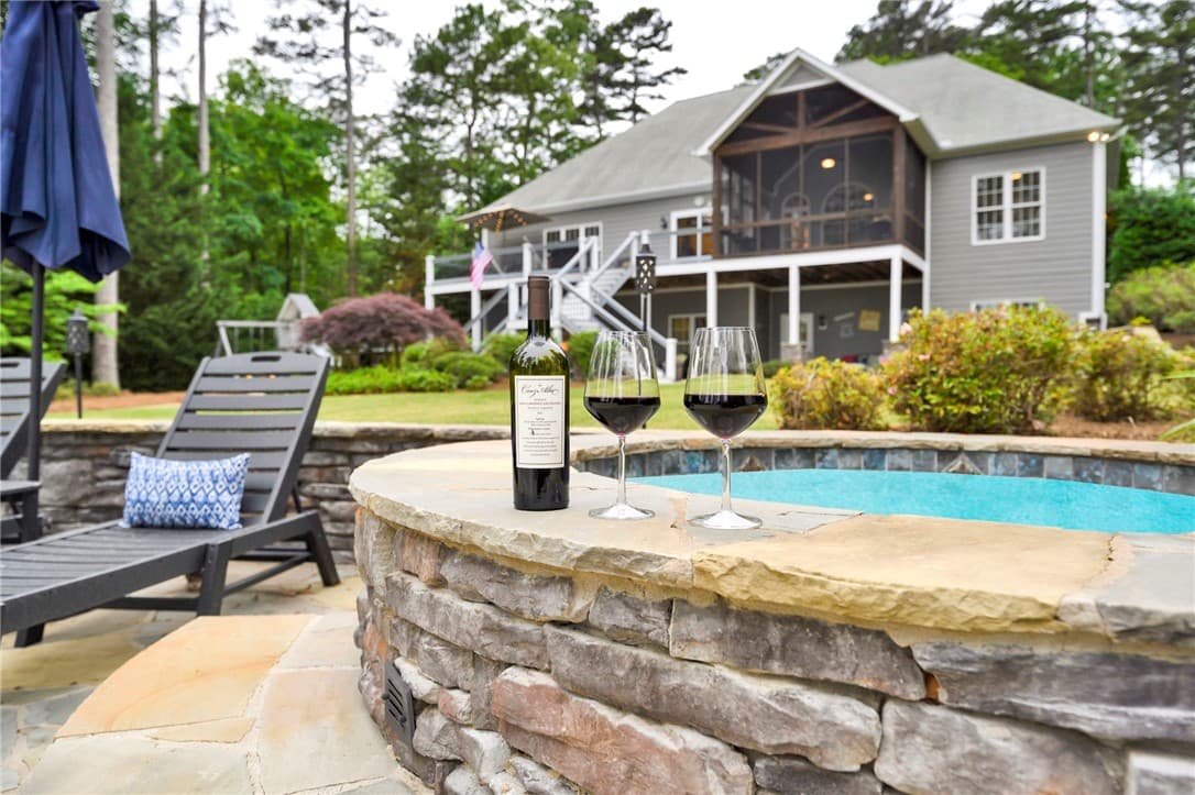 Property image 4 at 145 Abaco Lane, Seneca, SC 29672