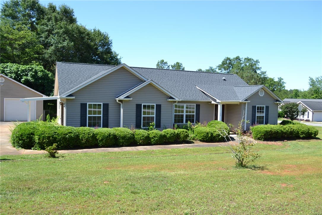 Property image 1 at 100 Andi Lane, Anderson, SC 29626