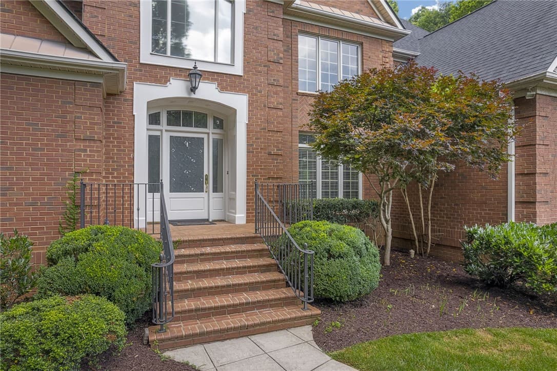 Property image 4 at 203 Stonebrook Farm Way, Greenville, SC 29615