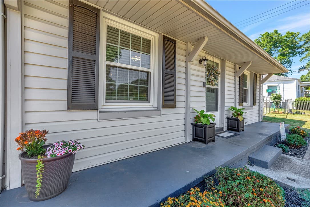 Property image 4 at 402 Elm Street, Pendleton, SC 29670
