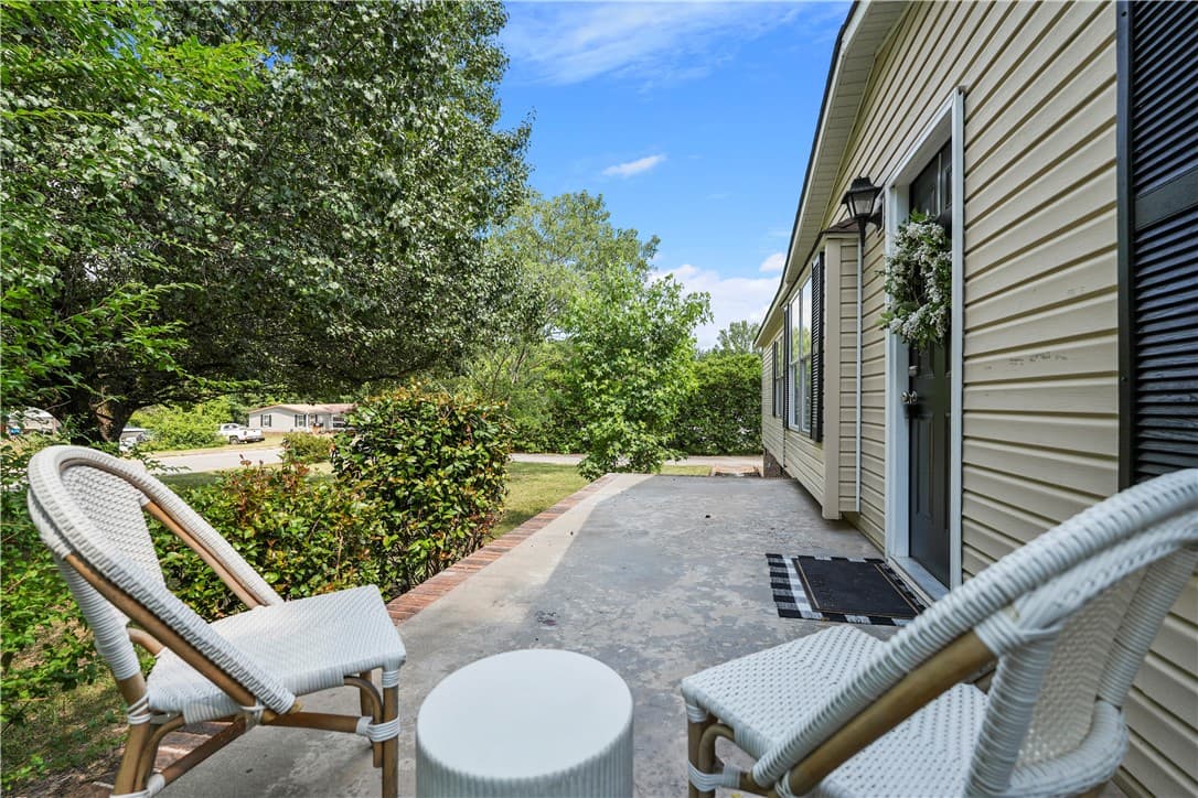 Property image 5 at 104 Sylvan Court, Easley, SC 29640