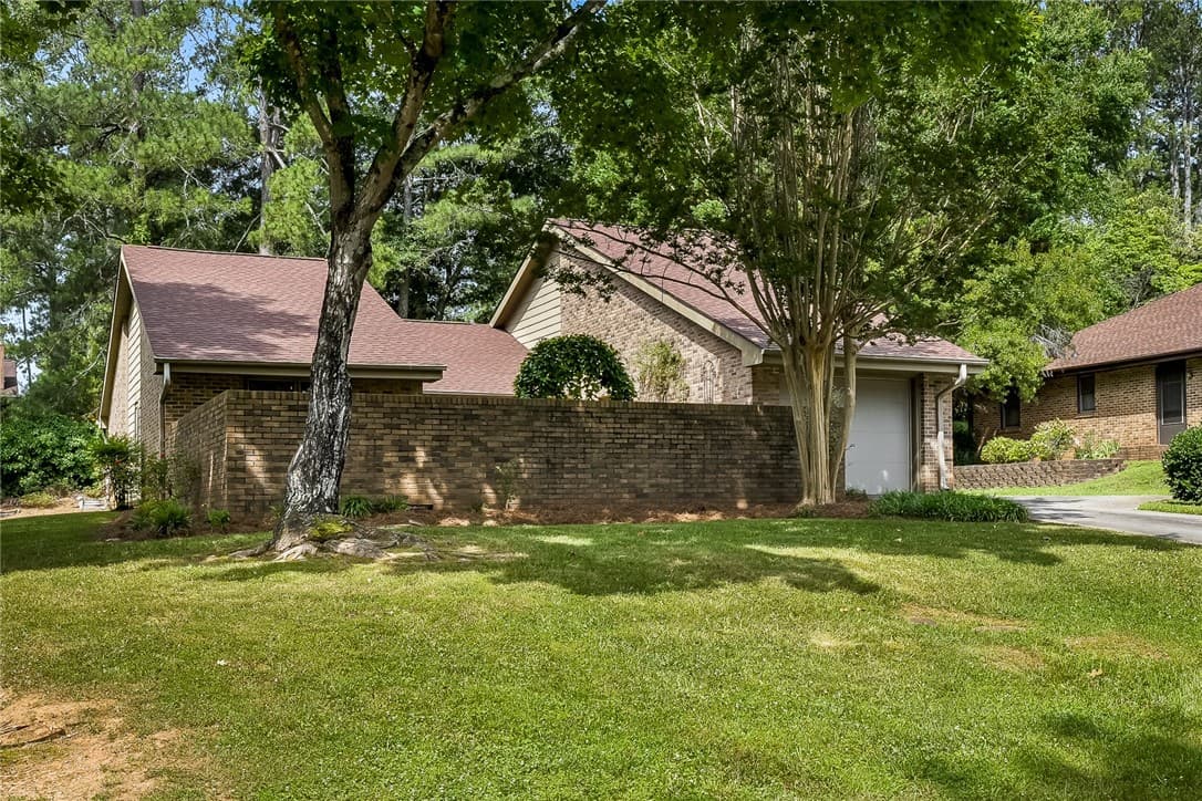 Property image 3 at 34 Hickory Way, Clemson, SC 29631