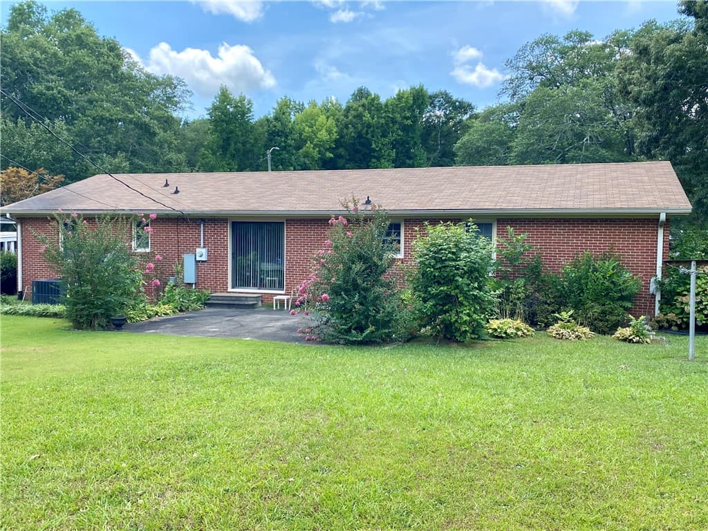 Property image 2 at 114 Elm Street, Belton, SC 29627