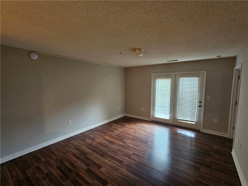 Property image 3 at 811 Harts Cove Way, Seneca, SC 29678