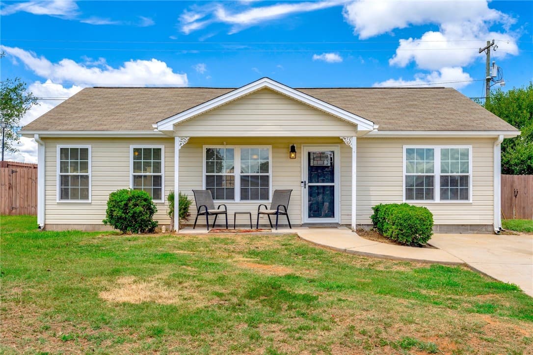 Property image 1 at 106 Flynn Drive, Anderson, SC 29626