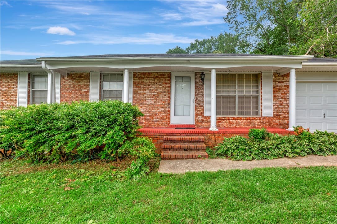 Property image 2 at 203 Fleming Drive, Anderson, SC 29621