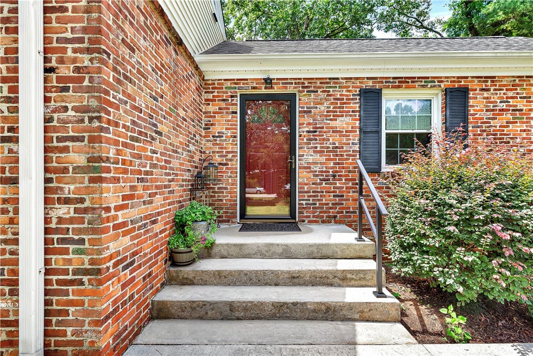 Property image 4 at 310 Augusta Road, Clemson, SC 29631