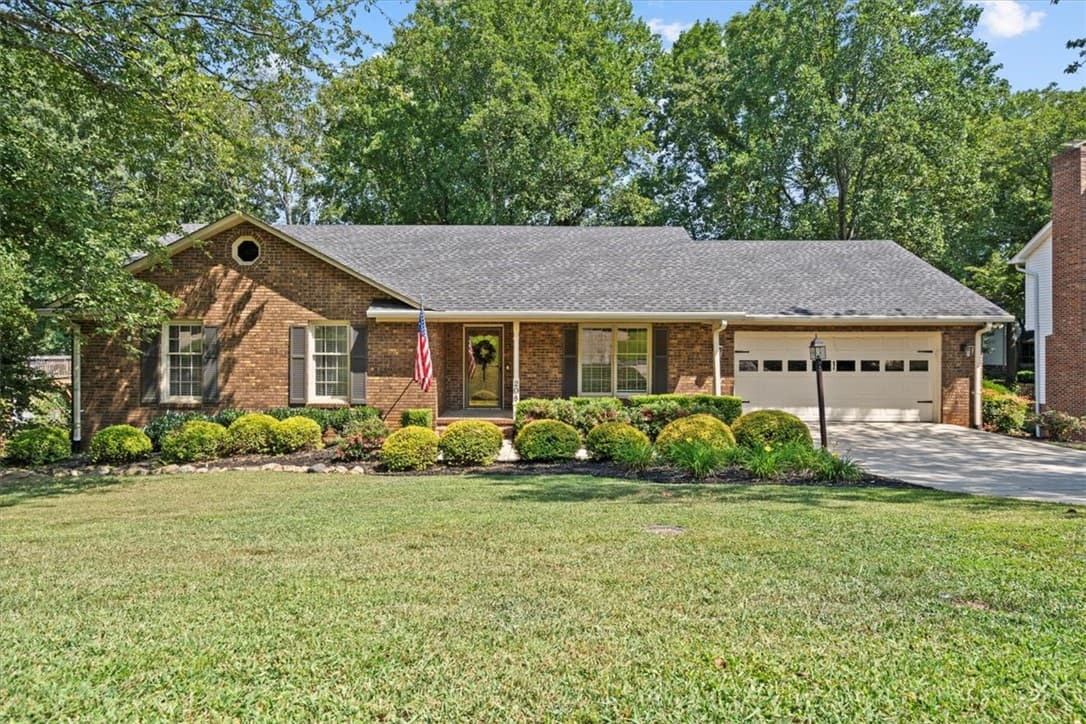 Property image 1 at 208 Silverleaf Street, Greer, SC 29650