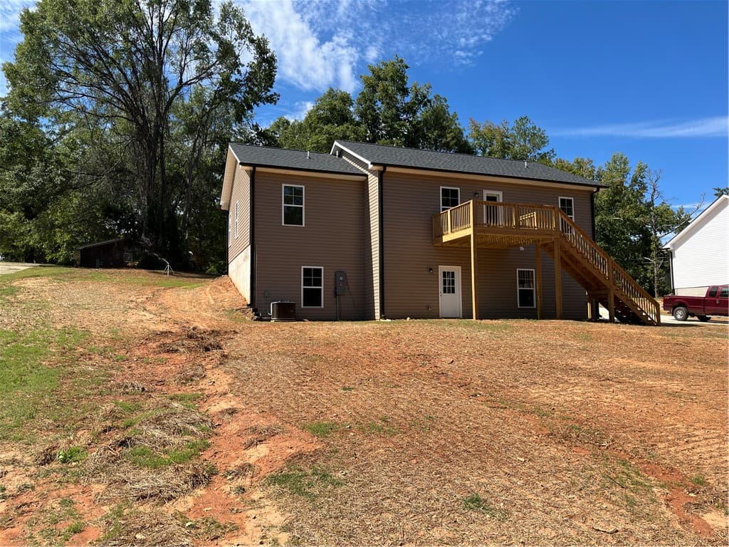 Property image 3 at 100 Dogwood Drive, Belton, SC 29627