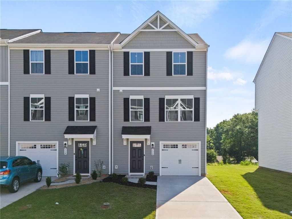 Property image 4 at 116 Sligh Way, Easley, SC 29642