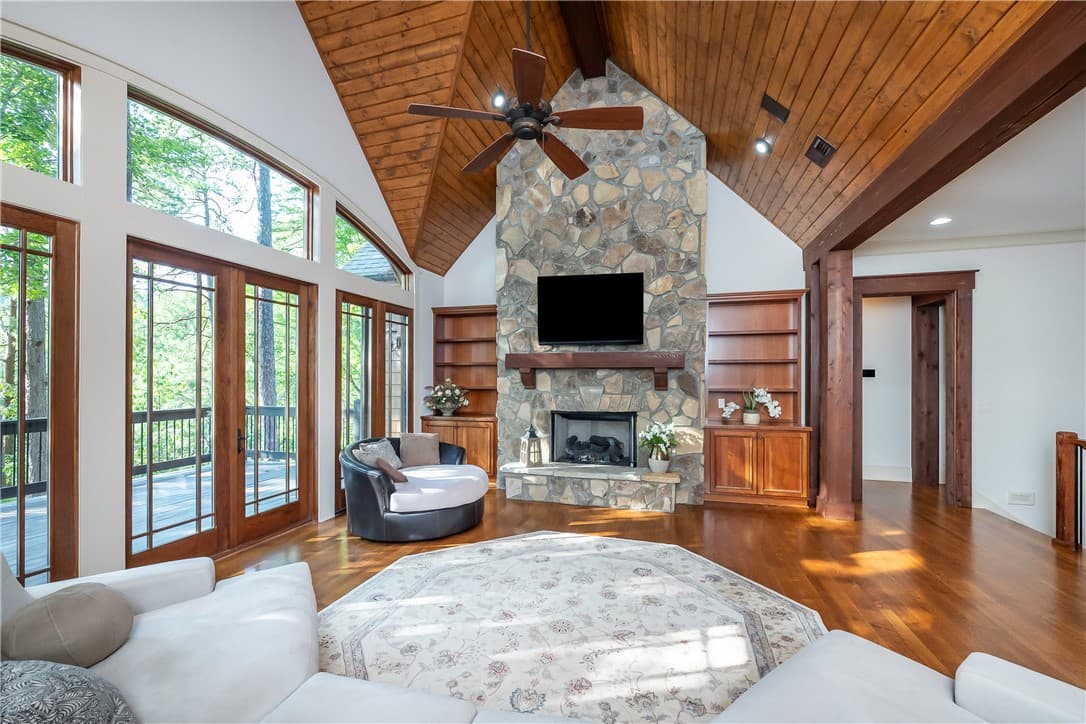 Property image 5 at 606 Majesty Court, Salem, SC 29676