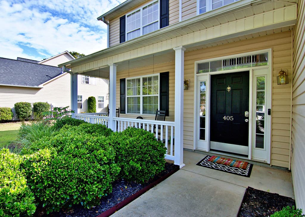 Property image 2 at 405 Cardinal Woods Way, Easley, SC 29642
