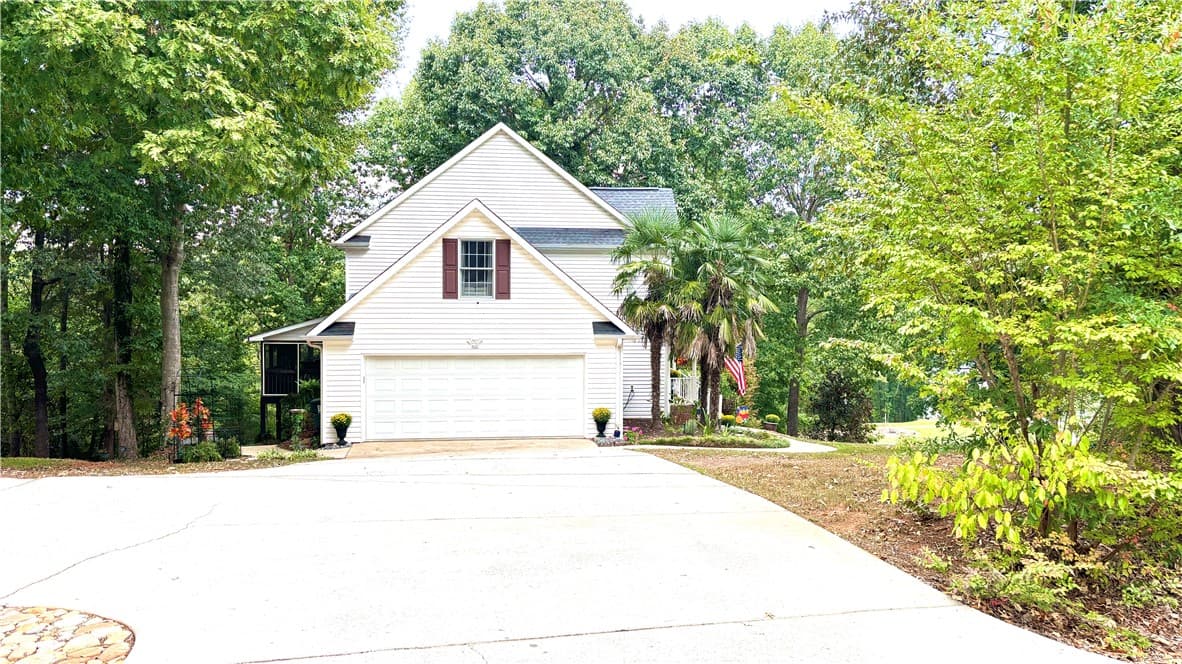 Property image 4 at 300 Summer Walk Court, Seneca, SC 29678