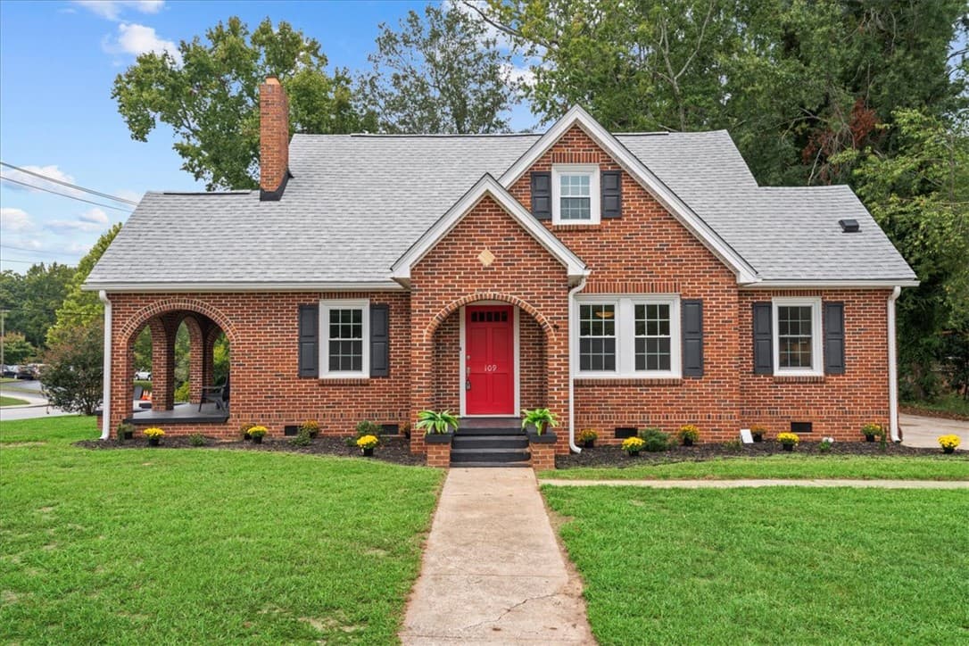 Property image 1 at 109 Watkins Street, Belton, SC 29627