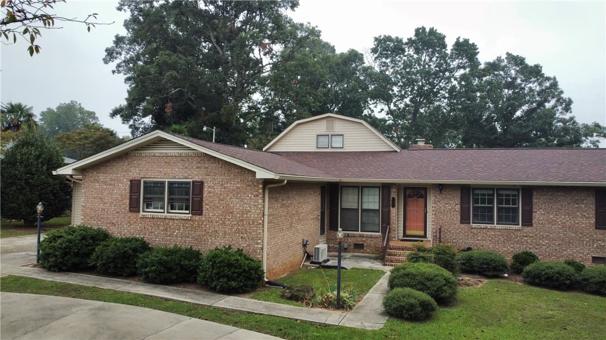 Property image 2 at 210 Rhodehaven Drive, Anderson, SC 29625