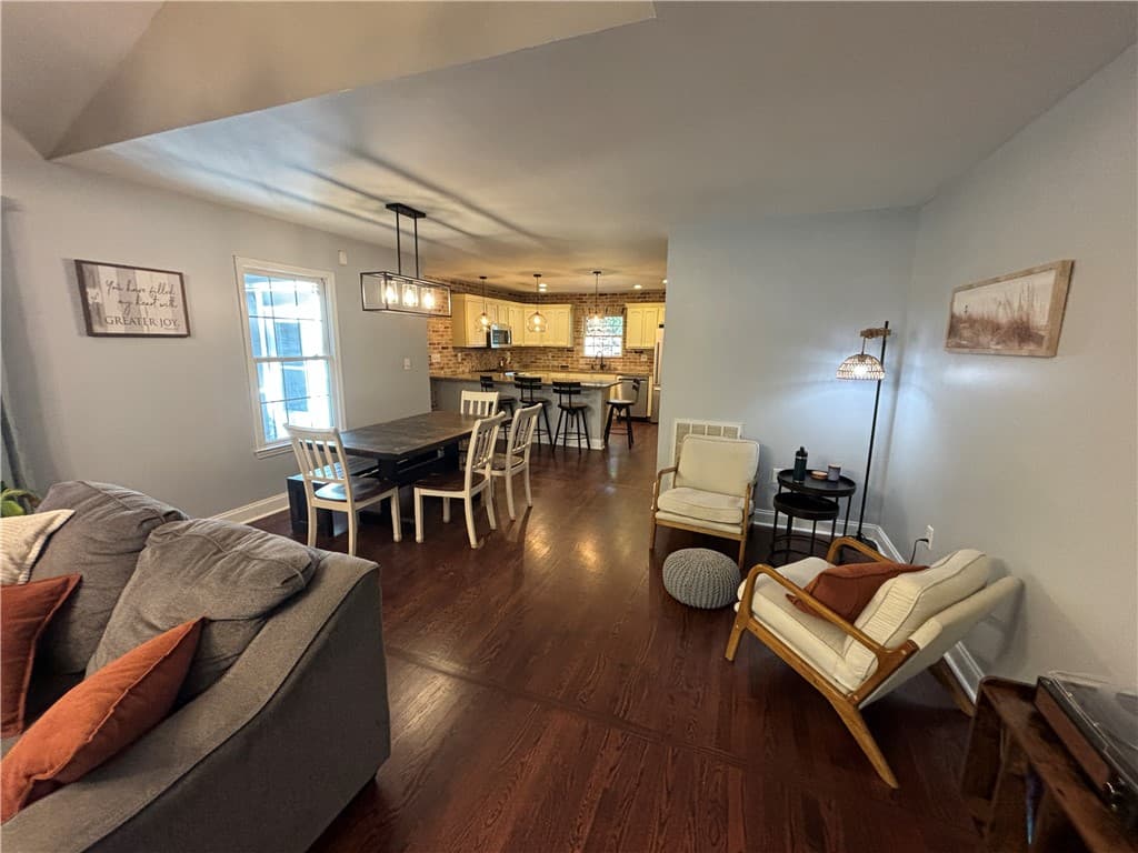 Property image 4 at 203 Indian Trail Road, Seneca, SC 29672