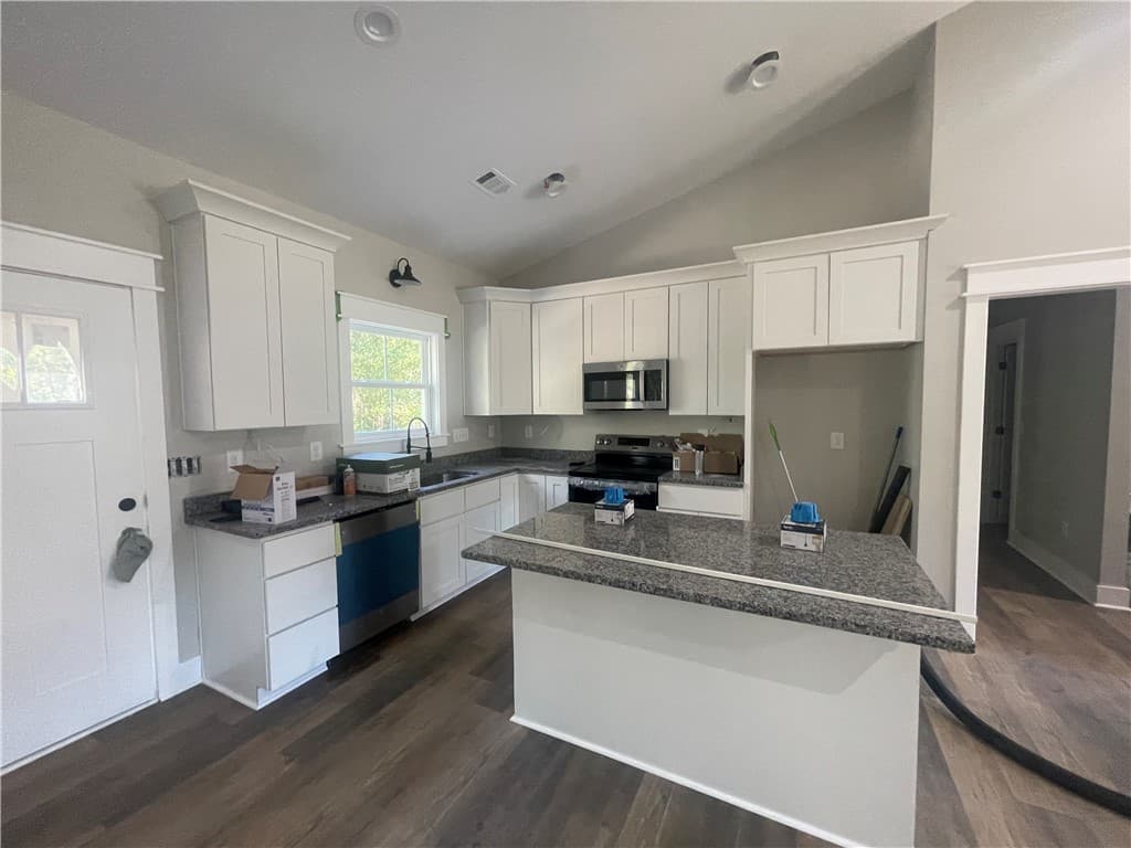 Property image 5 at 111 Brookside Road, Prosperity, SC 29127