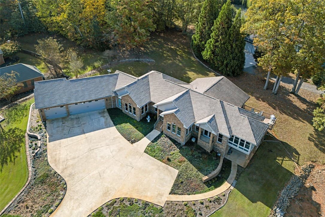 Property image 4 at 203 Eagles Landing Lane, Seneca, SC 29672