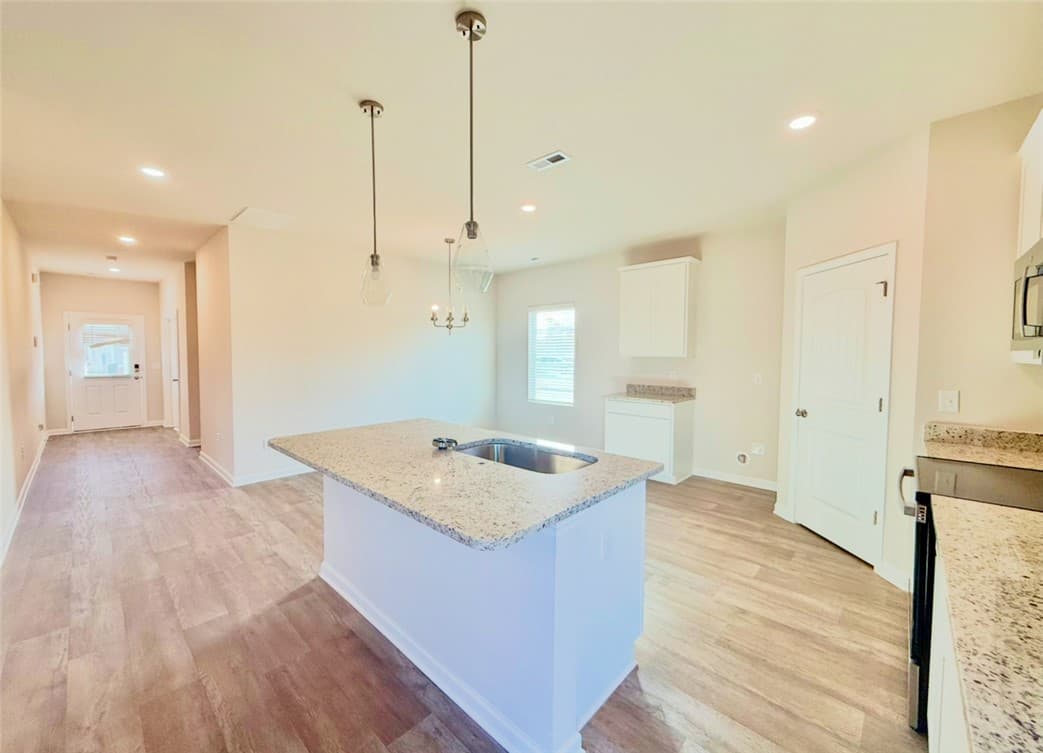 Property image 3 at 128 Gleneddie Road, Anderson, SC 29624