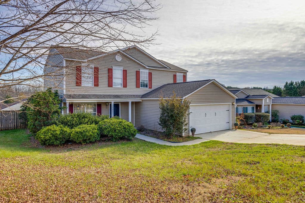 Property image 2 at 101 Hatters Court, Easley, SC 29642