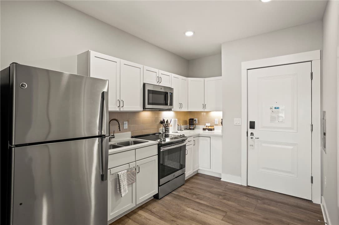 Property image 3 at 13500 Clemson Boulevard, Seneca, SC 29678