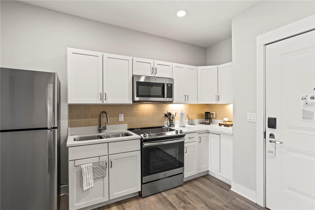 Property image 4 at 13500 Clemson Boulevard, Seneca, SC 29678
