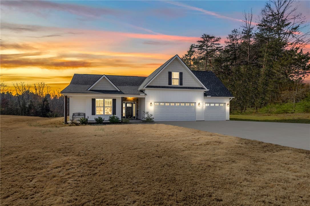 Property image 2 at 119 Inlet Pointe Drive, Anderson, SC 29625