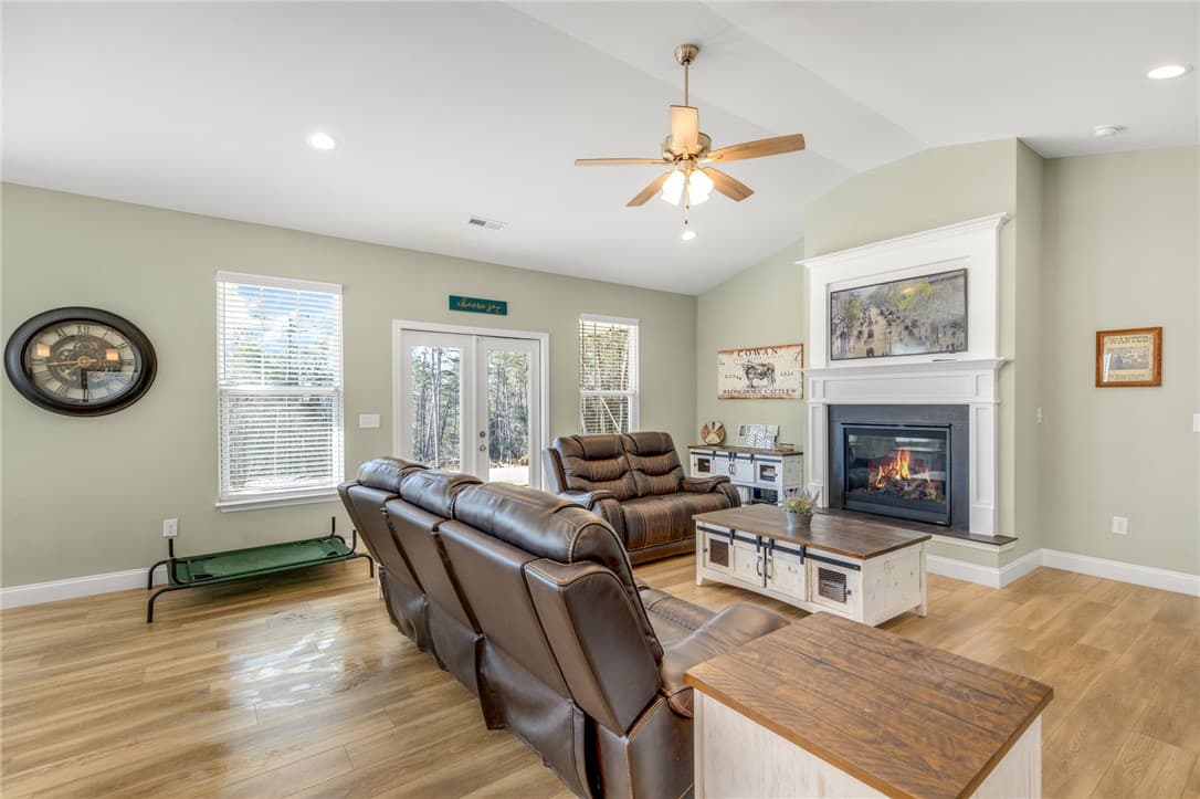 Property image 3 at 119 Inlet Pointe Drive, Anderson, SC 29625