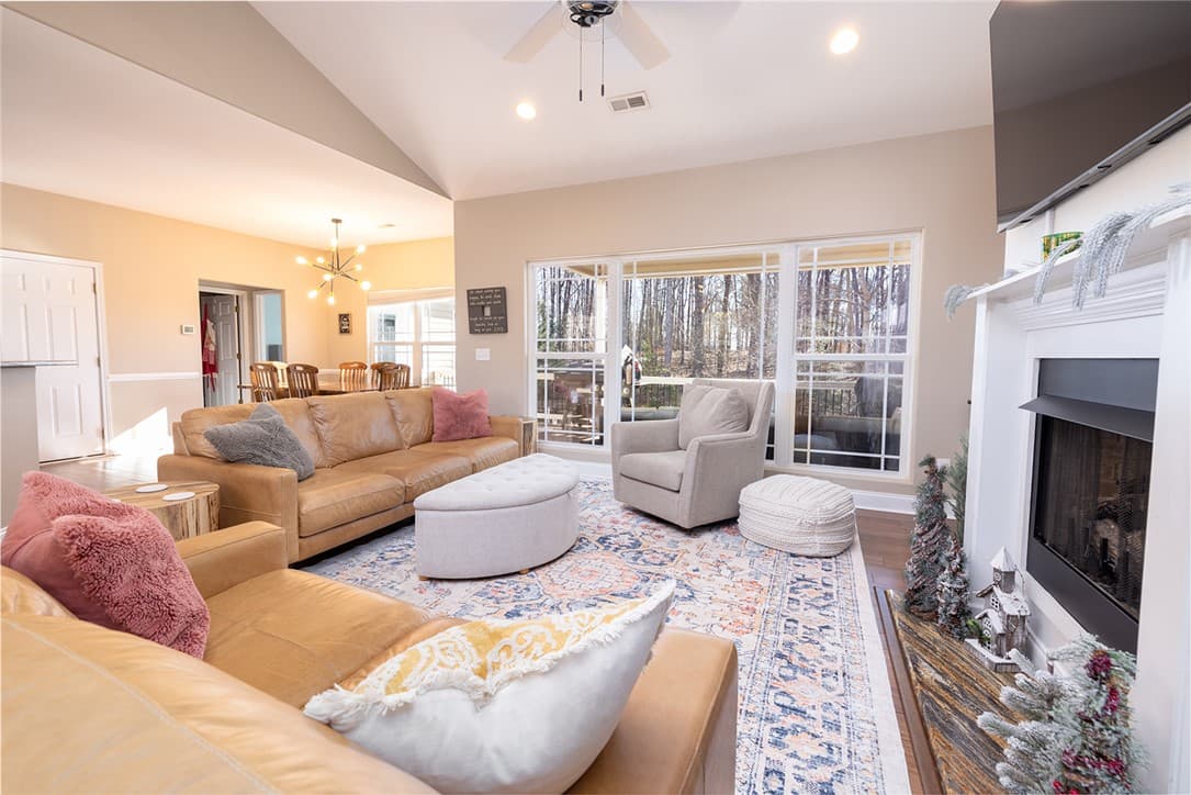 Property image 2 at 308 Ridgeside Court, West Union, SC 29696