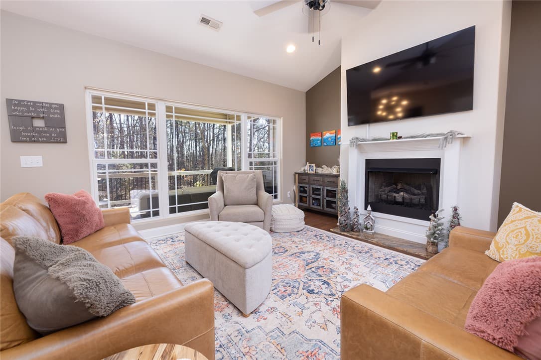 Property image 3 at 308 Ridgeside Court, West Union, SC 29696