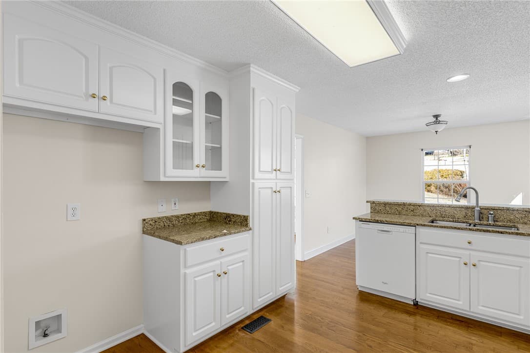 Property image 5 at 125 Ridgestone Drive, Central, SC 29630