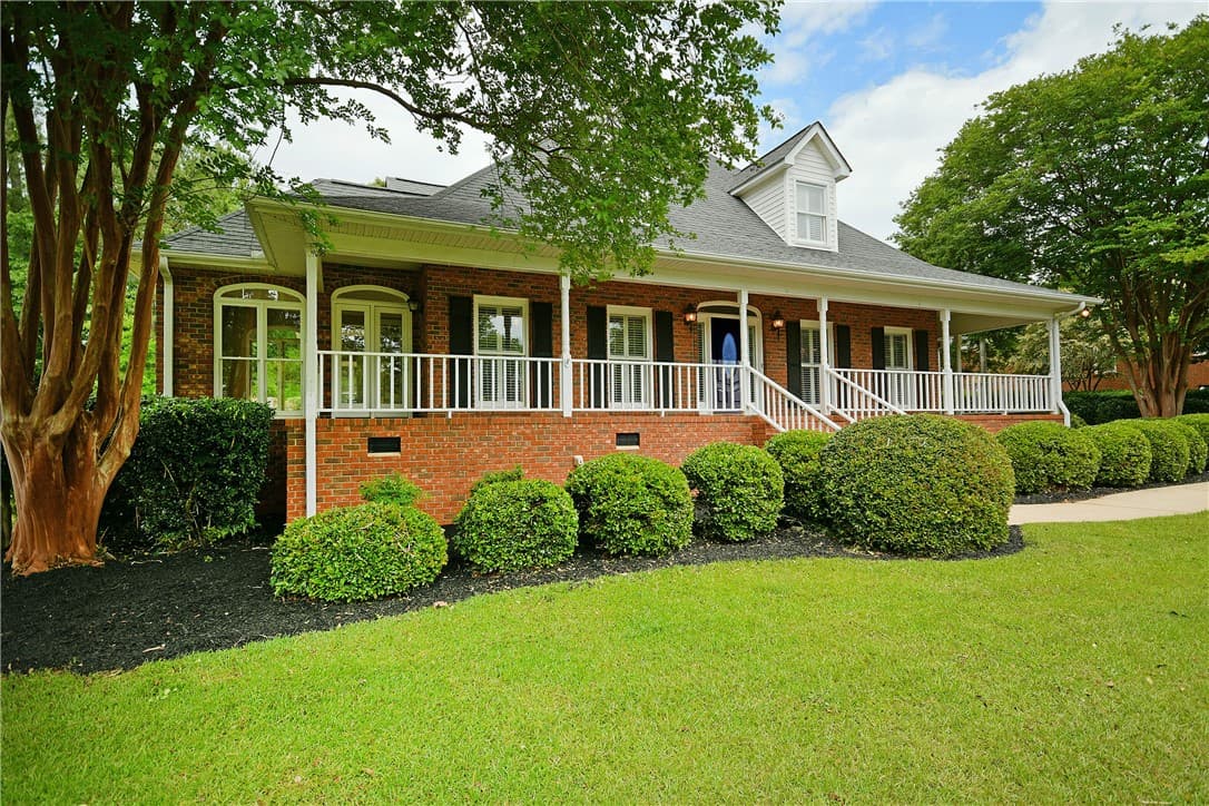 Property image 2 at 229 Graylyn Drive, Anderson, SC 29621