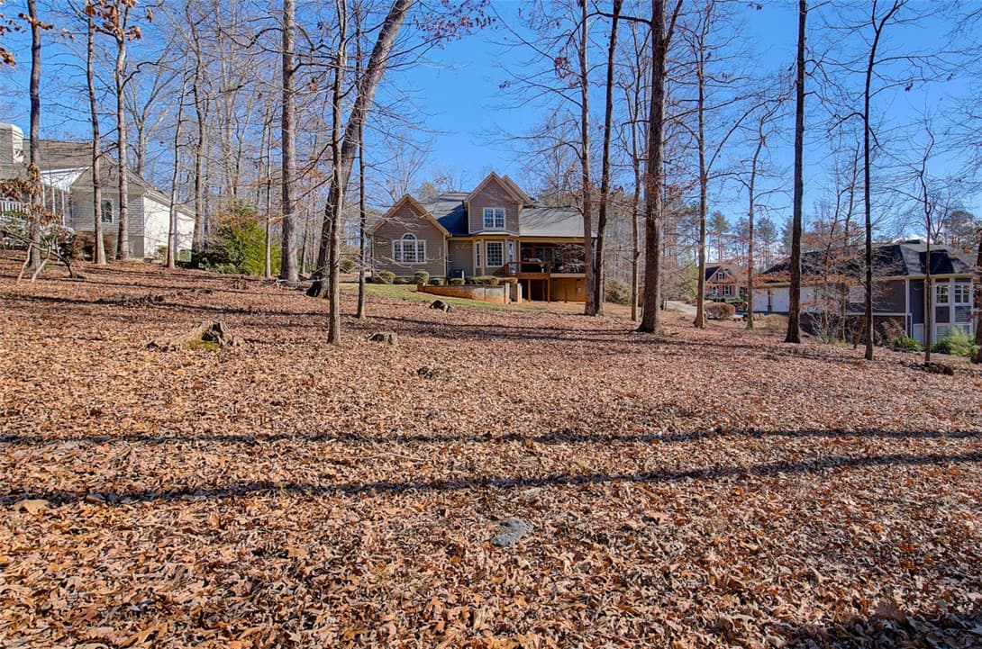 Property image 3 at 908 Shadow Oaks Drive, Seneca, SC 29672
