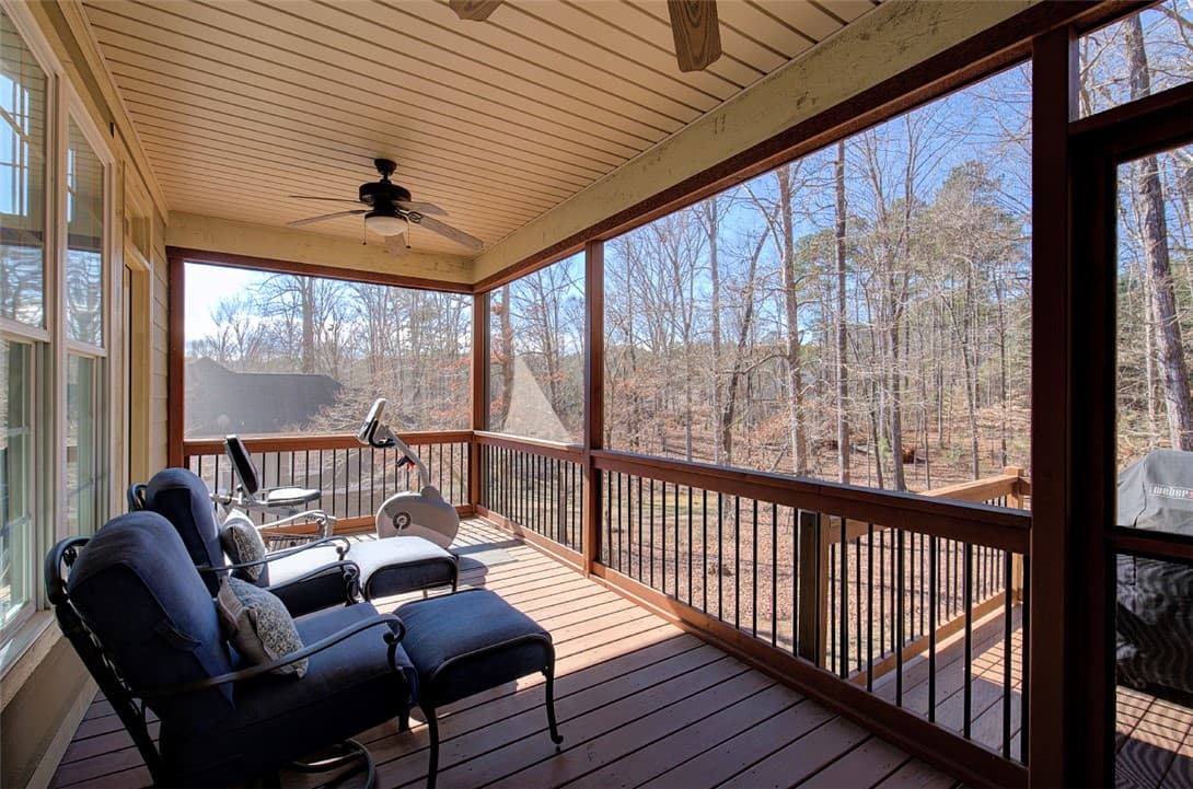 Property image 4 at 908 Shadow Oaks Drive, Seneca, SC 29672
