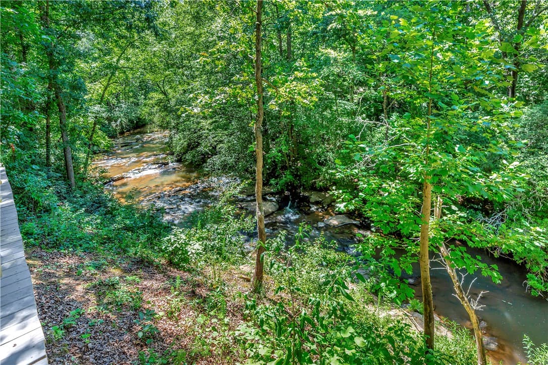 Property image 2 at 237 Stone Pond Way, Seneca, SC 29672