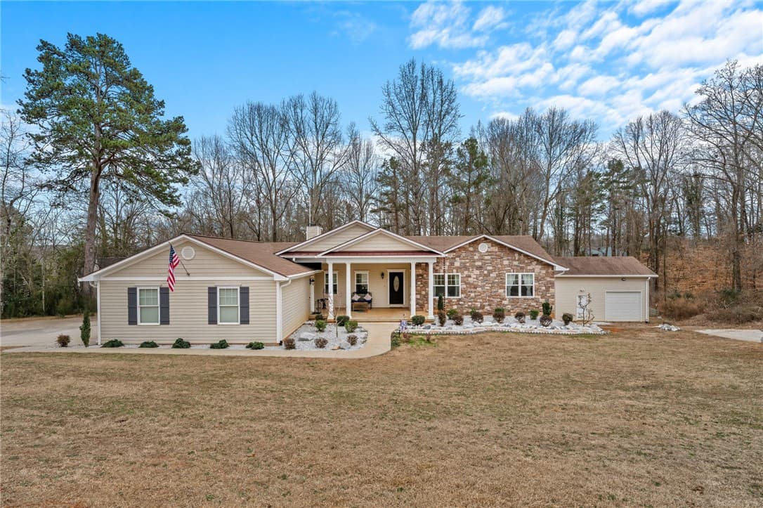 Property image 2 at 108 Indian Trail Road, Seneca, SC 29672