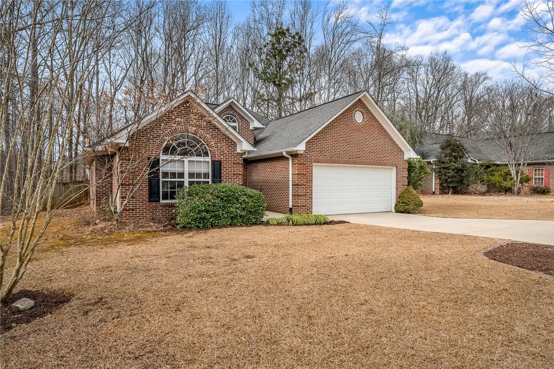 Property image 3 at 420 N Sweetwater Hills Drive, Moore, SC 29369