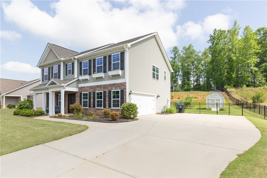 110 Avendell Drive