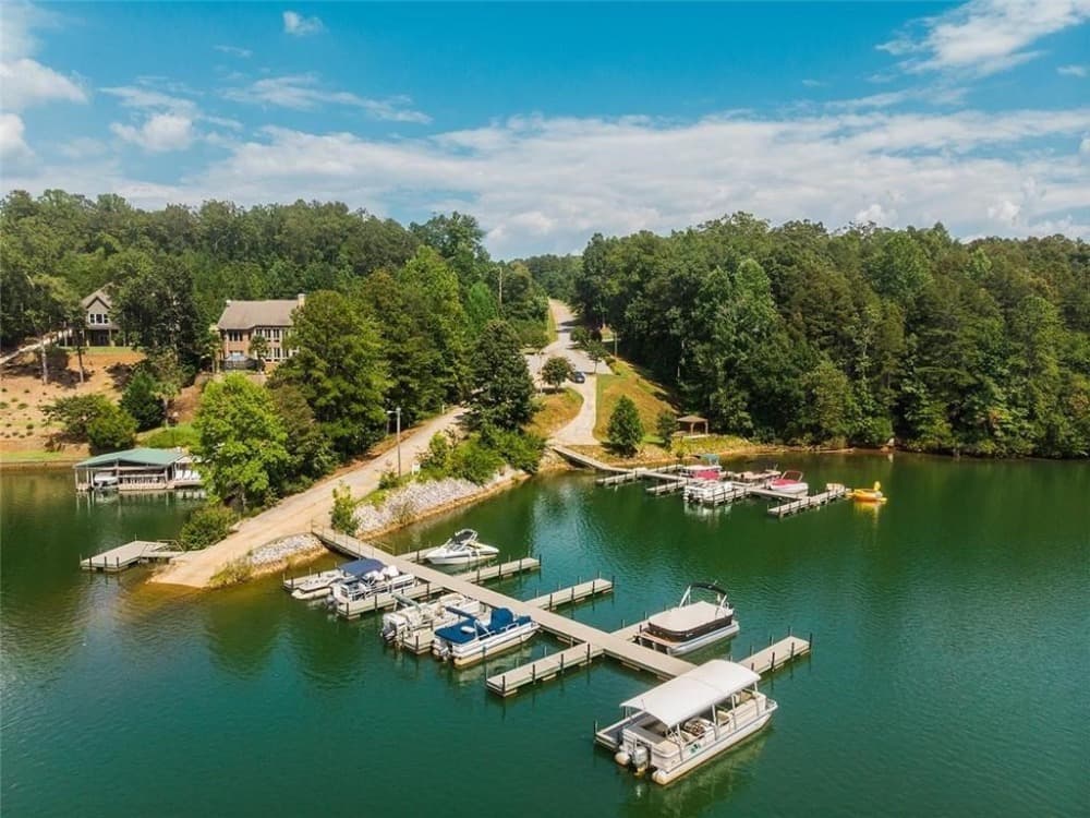 82A3 Getaway Ln Waters Edge
