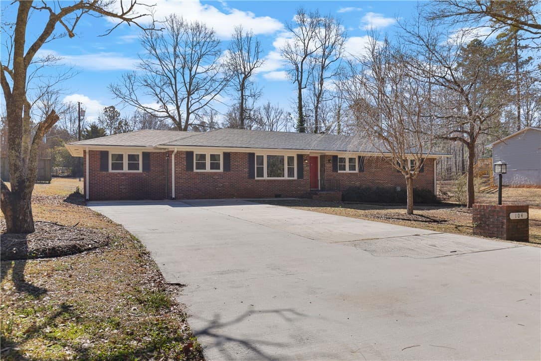 Property image 3 at 104 Kilgore Avenue, Williamston, SC 29697