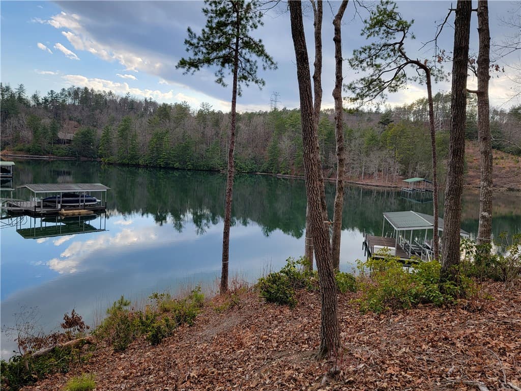 Property image 5 at 240 Jocassee Pt Road, Salem, SC 29676