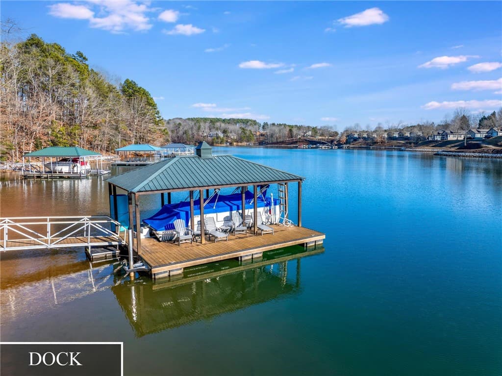 Property image 2 at 305 Sharview Drive, West Union, SC 29696