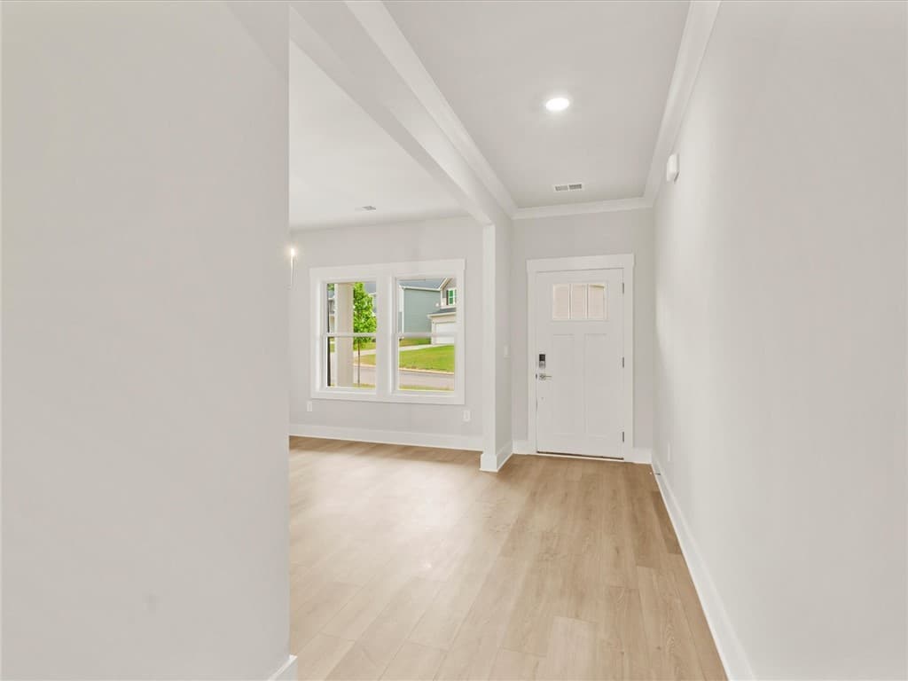 Property image 2 at 142 Willoughby Way, Piedmont, SC 29673