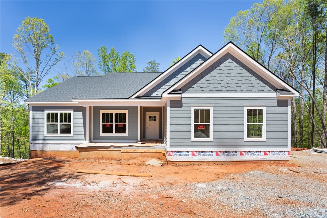 Property image 5 at 163 W Waters Edge Lane, West Union, SC 29696